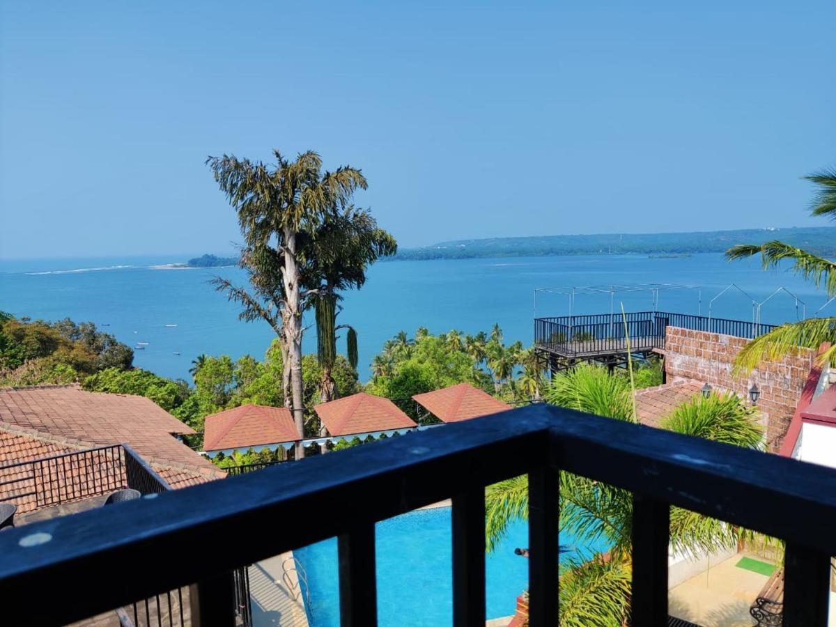 Raposo Resorts Vagator Exteriör bild